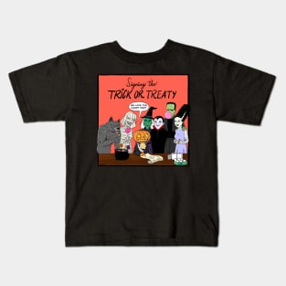 trick or treat halloween monsters Kids T-Shirt